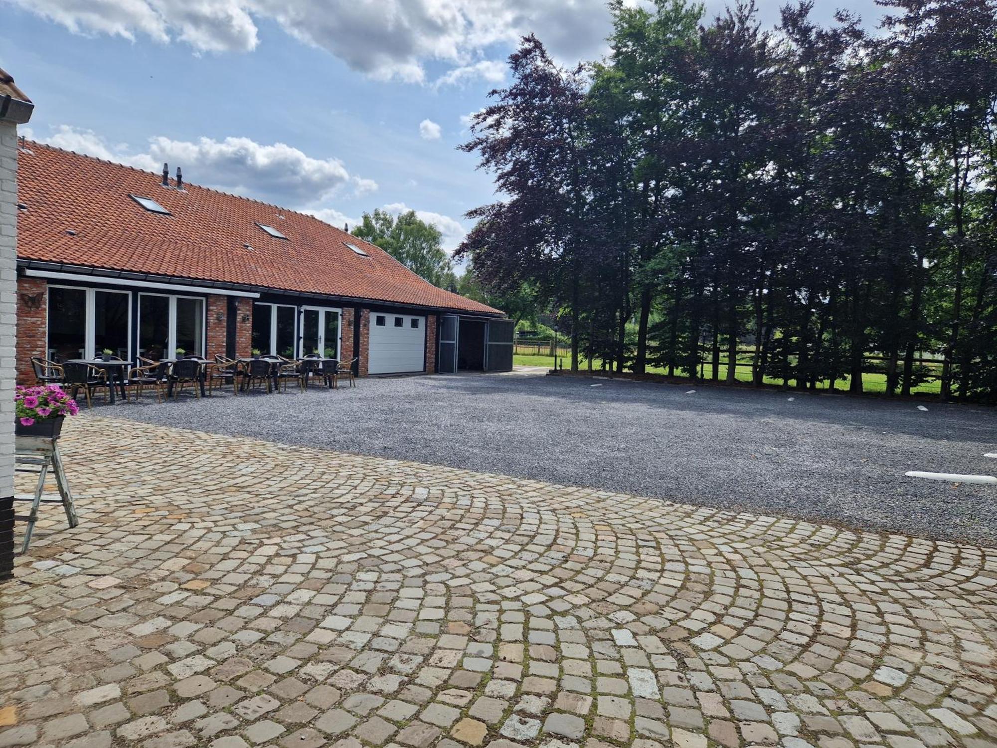B&B De Kroonhoeve Beringen Exterior photo